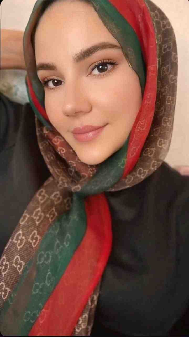 Taşlıbakar Sadık Bayan Escort Hale