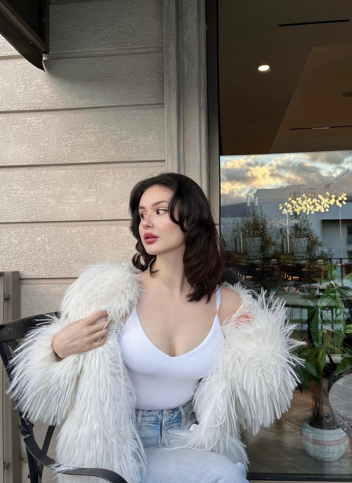 Geçerli Yeni Bayan Escort Sevinç