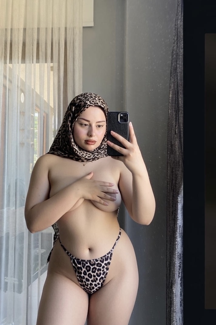 Karbeyaz Sonsuz Aşk Bayan Escort Odalya