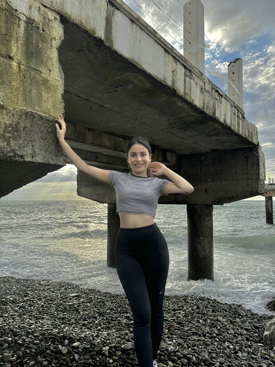 Ekrem Çetin Aşkın Gücü Escort Bayan Emel